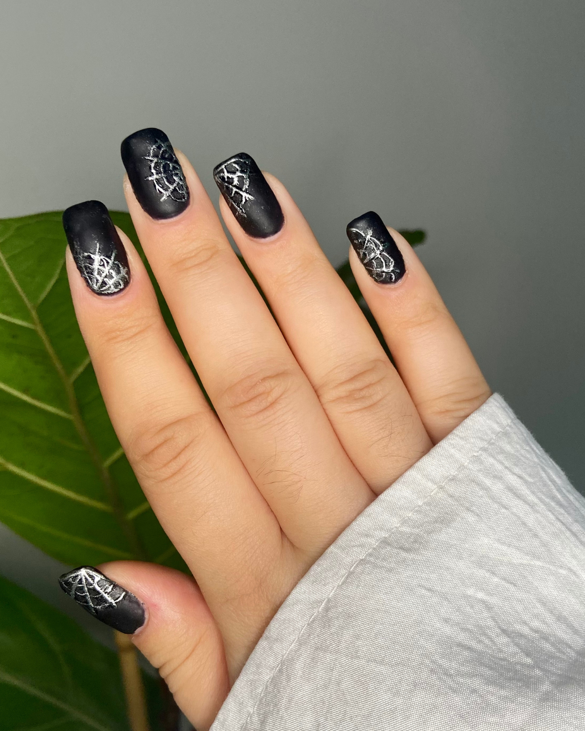 dark gel nail designs