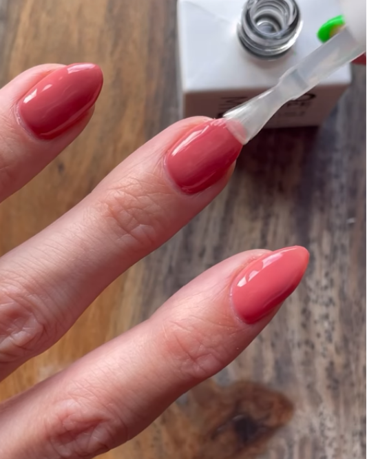 How to nail a festive manicure at home