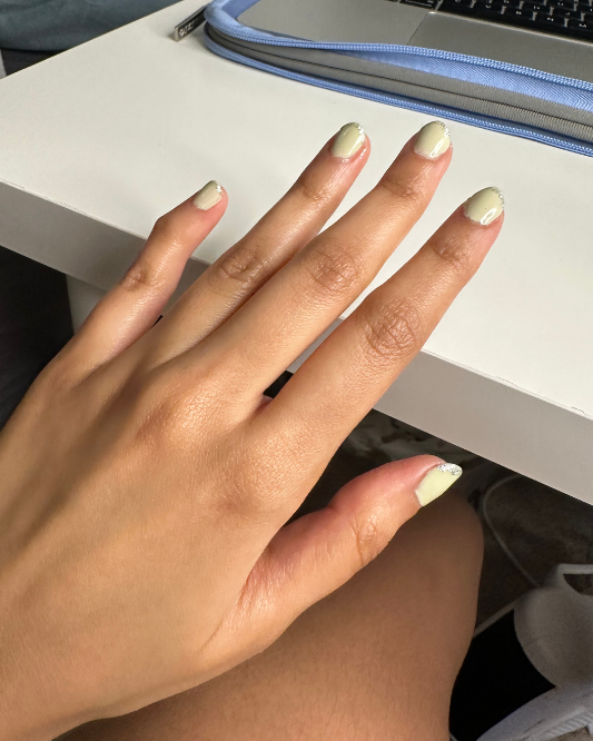 Does Using Builder Gel on Natural Nails Work? Here's the Before