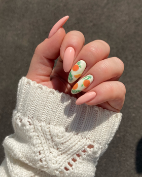 Why is my gel polish not curing? The reason why your gel nails are sticky