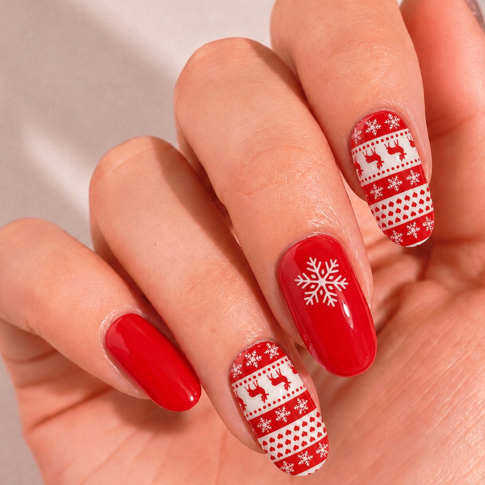Mylee Gel Nail Wraps - Ski Lodge