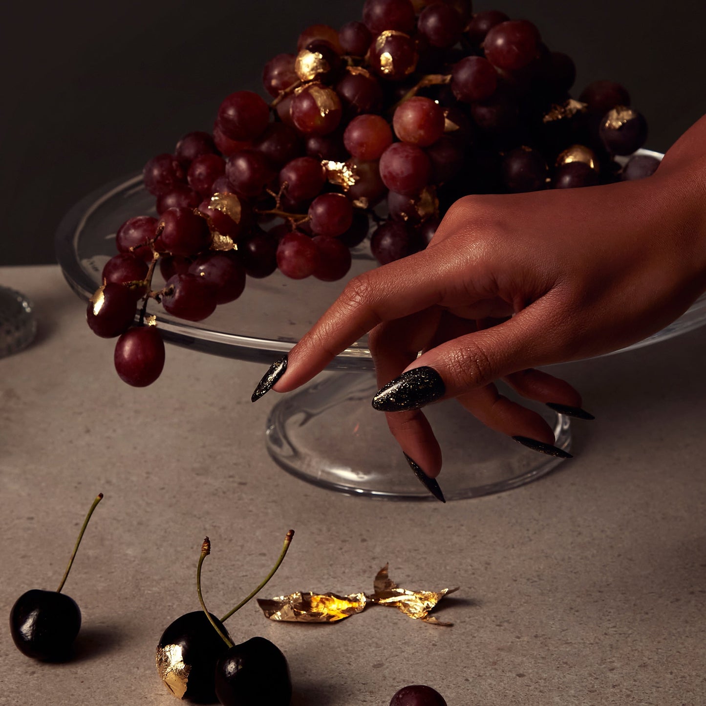 Mylee Gold Flake No Wipe Top Coat Gel Nail Polish 15ml