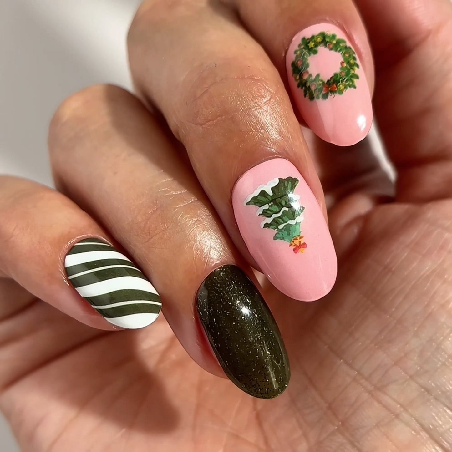 Mylee Gel Wraps Wreath & Repeat